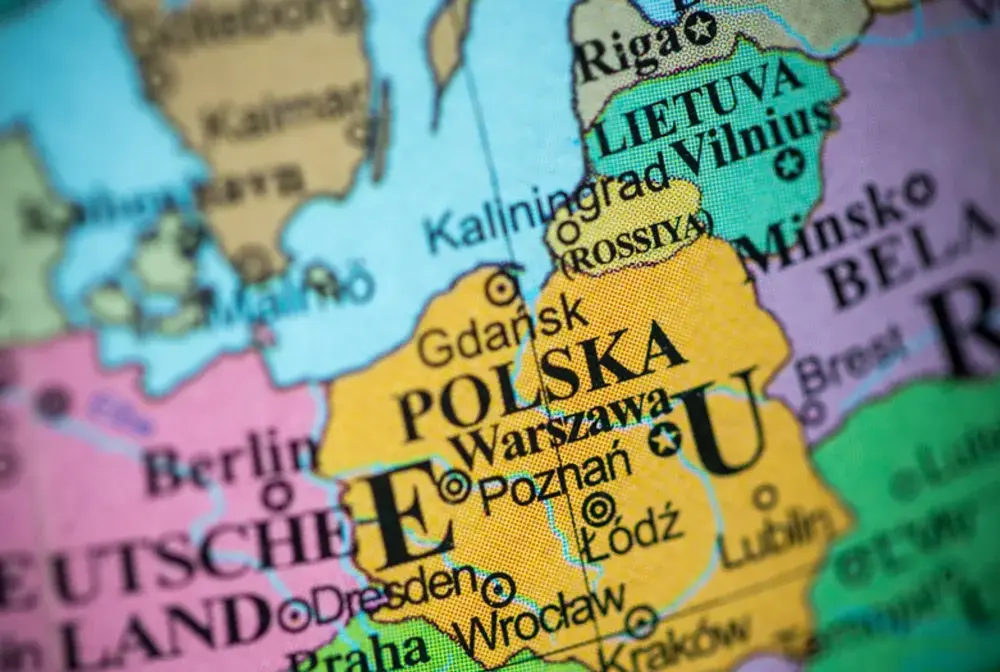 Proroctwa o przyszłości Polski - Jak odróżnić wizje od sensacji?