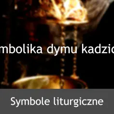 Dym z kadzidła kościelnego unosi się, symbolizując modlitwy wznoszące się do Boga.