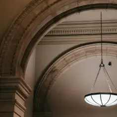 Jakie tajemnice skrywa wielki dom rekolekcyjny w Kokoszycach?