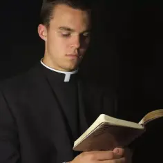 Dlaczego księża wybierają księżówkę na swoje rekolekcje duchowe?