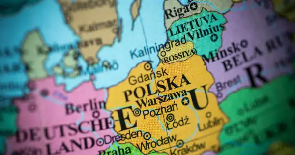 Proroctwa o przyszłości Polski - Jak odróżnić wizje od sensacji?