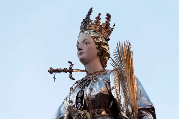 Święta Łucja - Czego jest patronką? Poznaj moc światła i wzroku