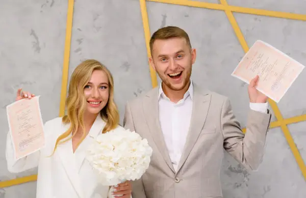 Bierzmowanie do ślubu - Czy jest konieczne? Prawda i praktyka