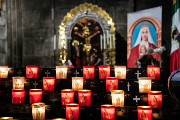 Modlitwa za osobę uzależnioną - Jak modlić się o uwolnienie z nałogu?