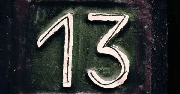 Liczba 13: jakie ma znaczenie w kulturze, religii i przesądach?